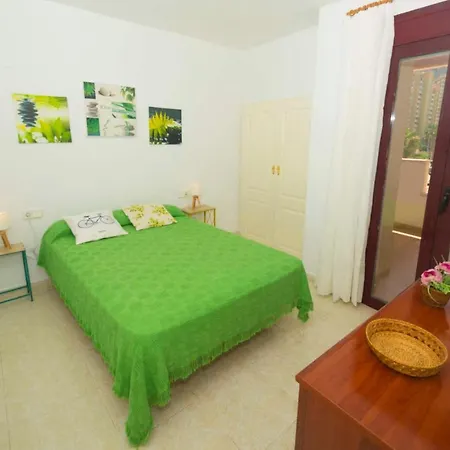 Zafiro 32b Apartment *